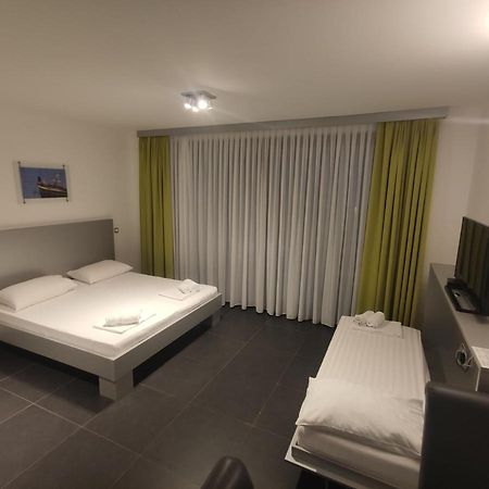 Whitehouse Apartments Makarska Exterior foto