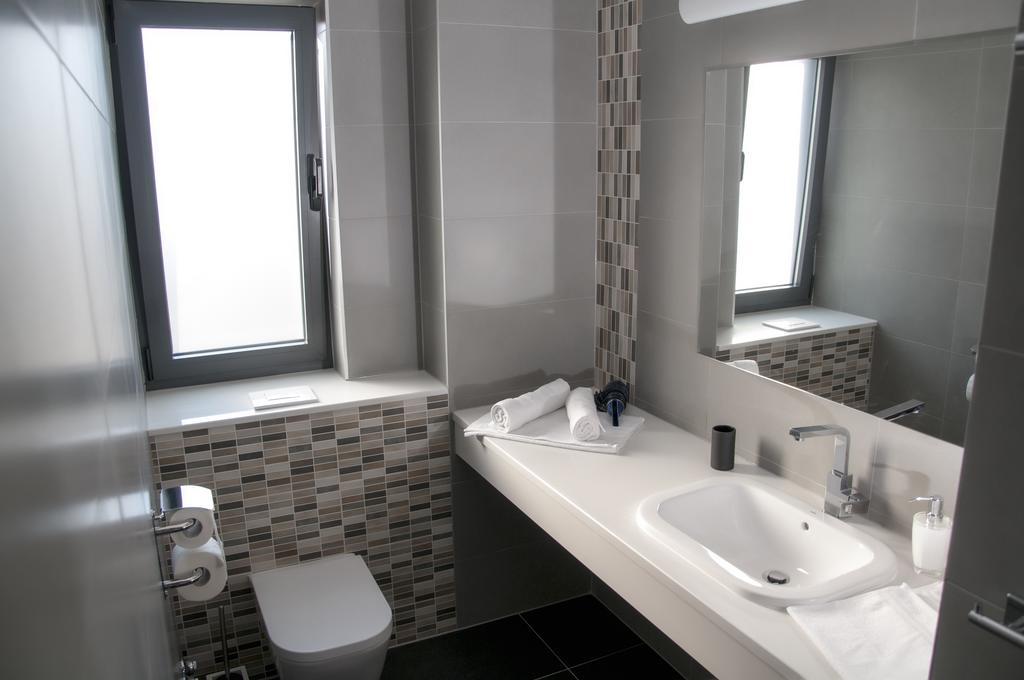 Whitehouse Apartments Makarska Exterior foto