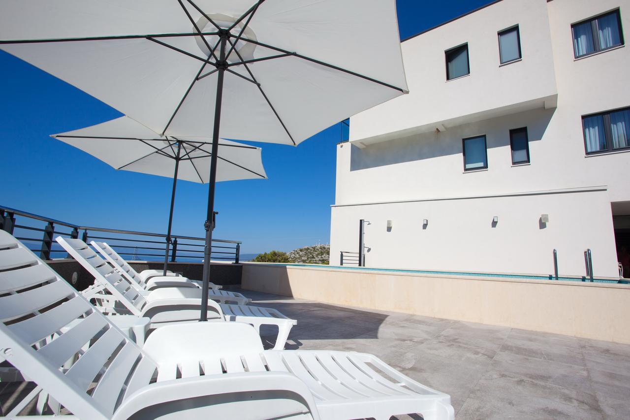Whitehouse Apartments Makarska Exterior foto